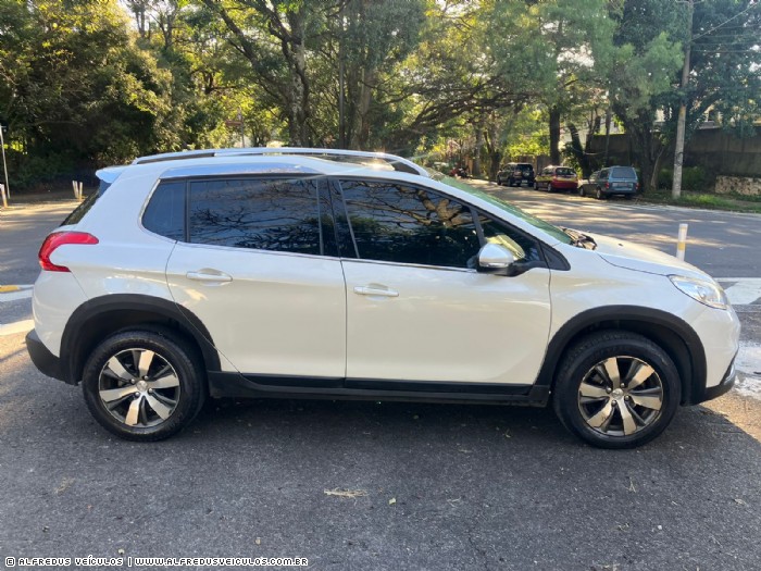 Peugeot 2008 GRIFFE 2016/2017
